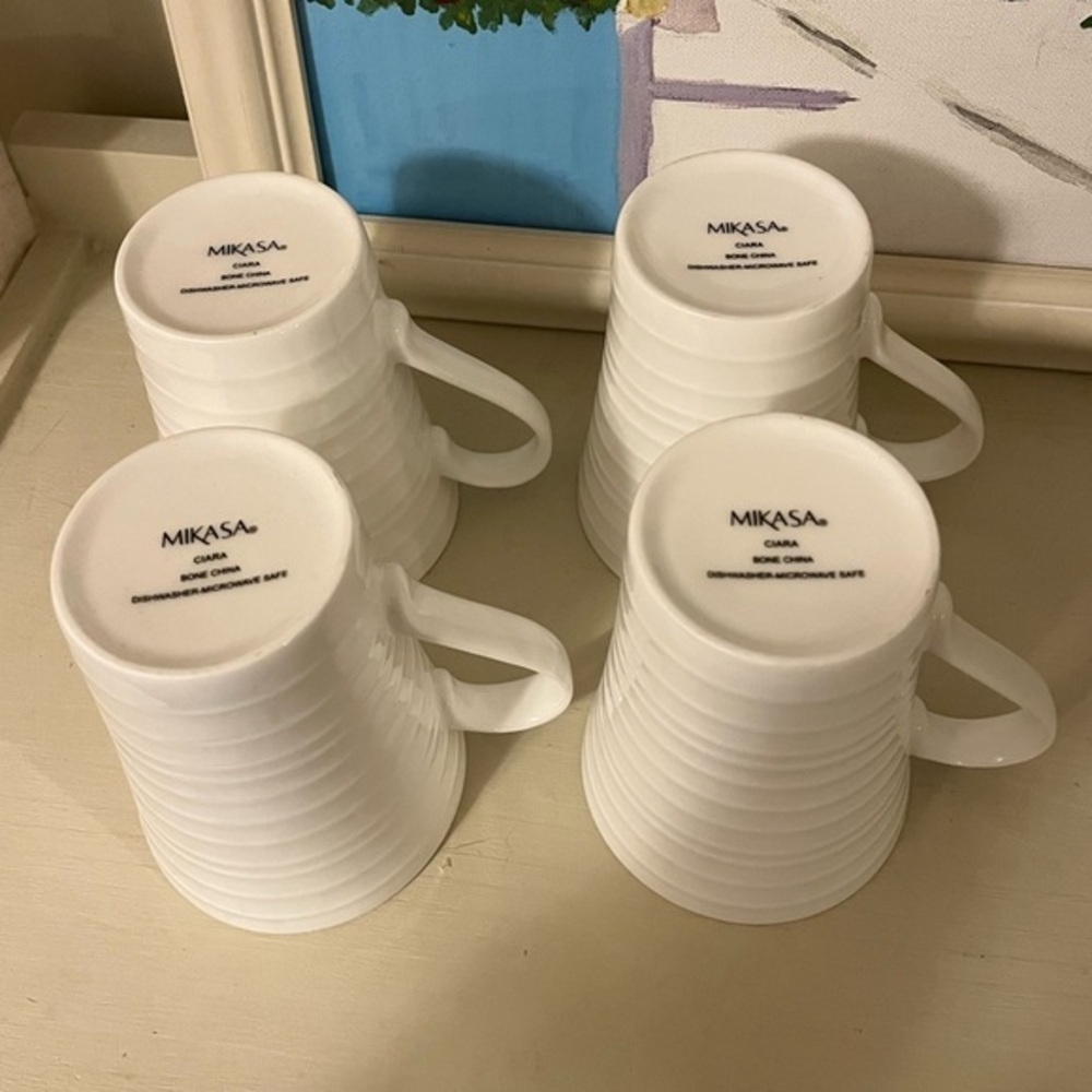 Mikasa Ciara Elegant White Ceramic 10 oz. Mugs Set of Four - Picture 5 of 15